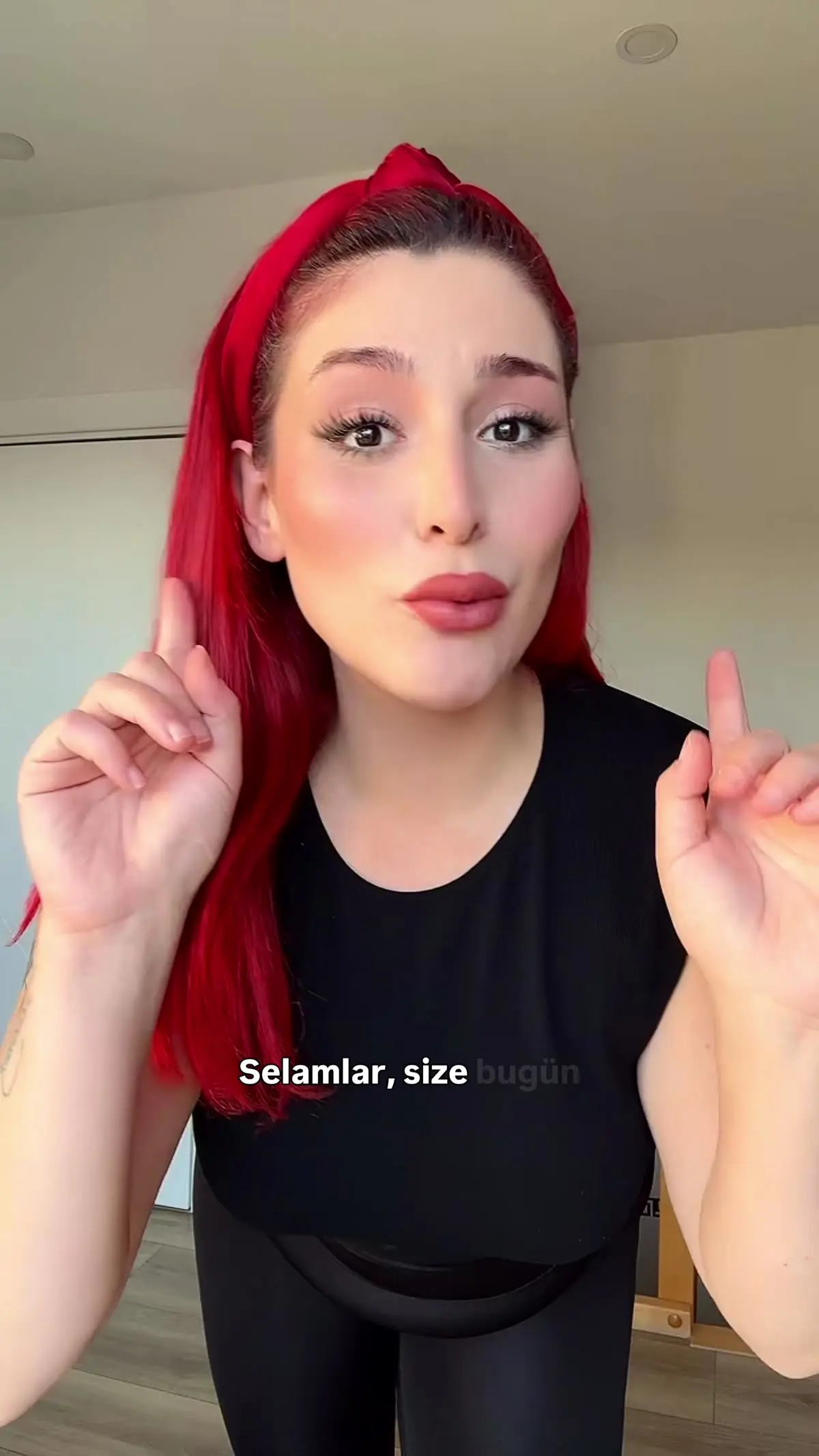 Yüksek Bel Korse Tayt videosu